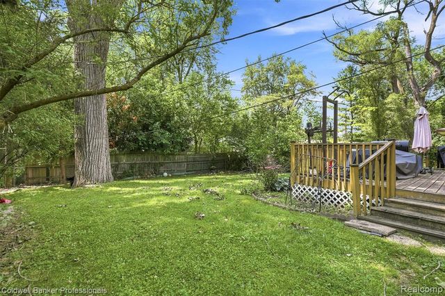 23821 Manistee Street, Oak Park, MI 48237