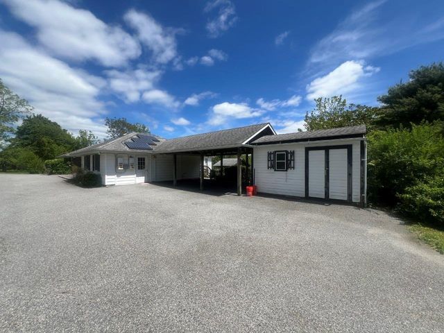 420 S Plank Road, Westtown, NY 10998