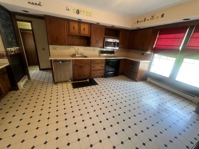 420 S Plank Road, Westtown, NY 10998