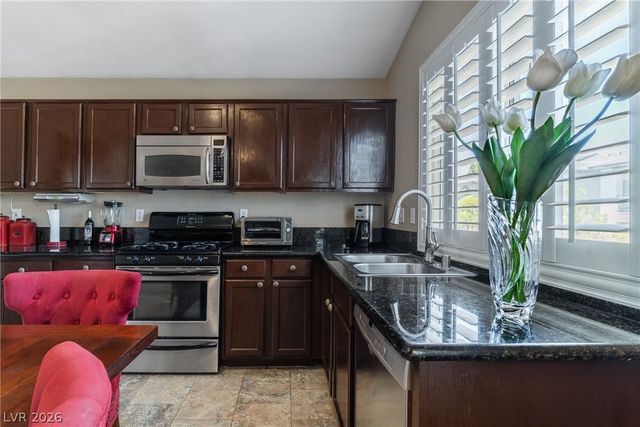 9692 Sandia Avenue, Las Vegas, NV 89147