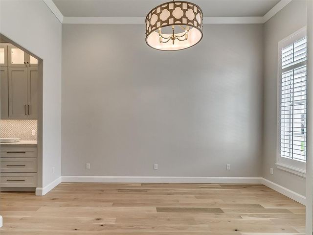 2916 Flycatcher Lane, Edmond, OK 73012