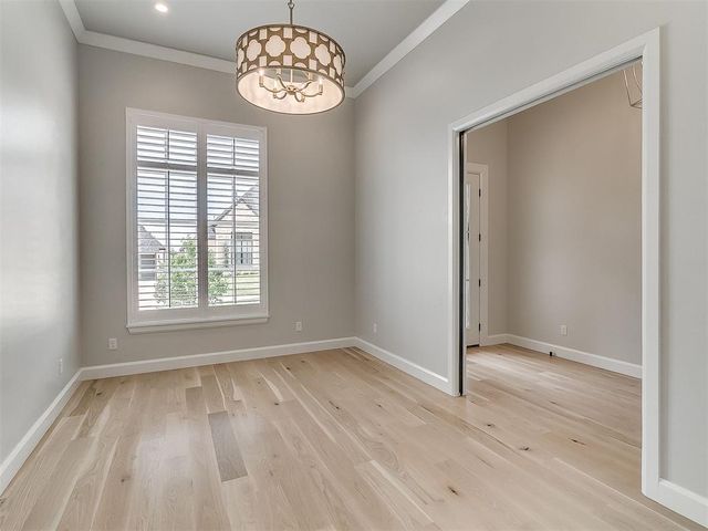 2916 Flycatcher Lane, Edmond, OK 73012