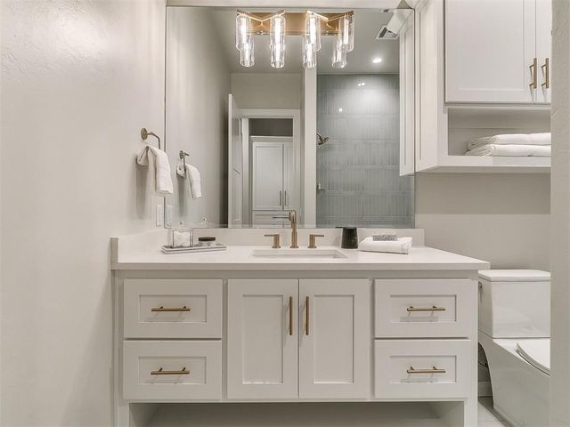 2916 Flycatcher Lane, Edmond, OK 73012