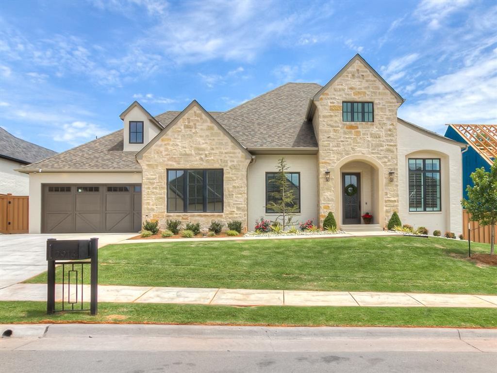 2916 Flycatcher Lane, Edmond, OK 73012
