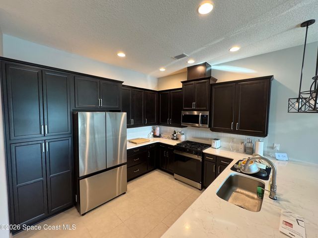 3010 Avalonia Drive, Melbourne, FL 32940