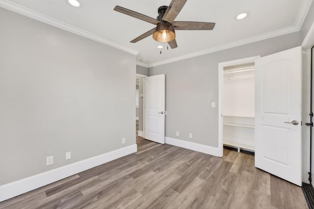 634 E Harney Ln, Lodi, CA 95242