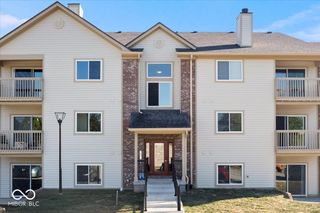 12515 Timber Creek Drive UNIT 1, Carmel, IN 46032