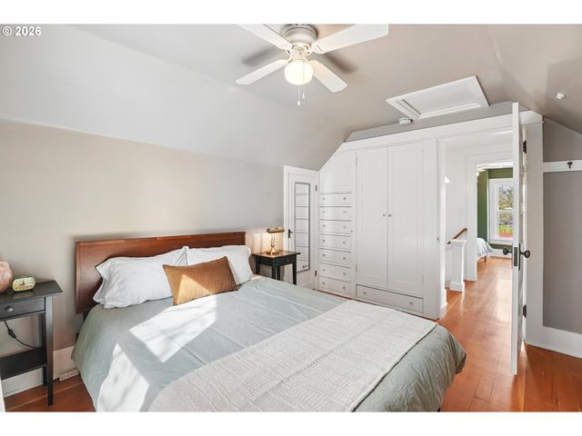 3323 Se 55TH Ave, Portland, OR 97206