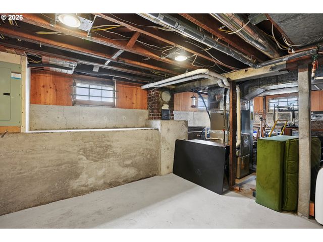 3323 Se 55TH Ave, Portland, OR 97206