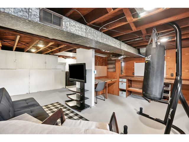 3323 Se 55TH Ave, Portland, OR 97206