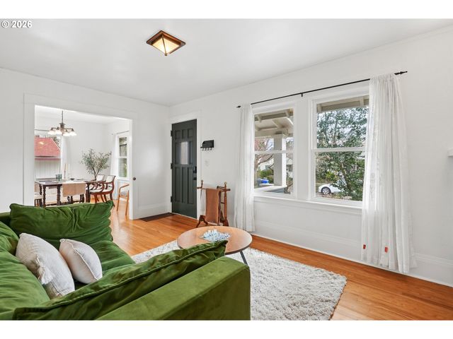 3323 Se 55TH Ave, Portland, OR 97206