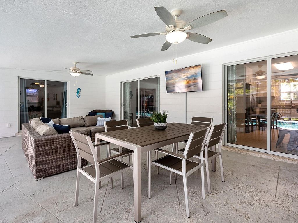 Image 17 of property listing at 4474 COCO RIDGE CIRCLE, Sarasota, FL 34233