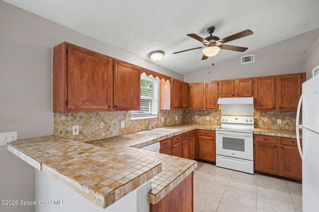 1309 Gideon Street SW, Palm Bay, FL 32908
