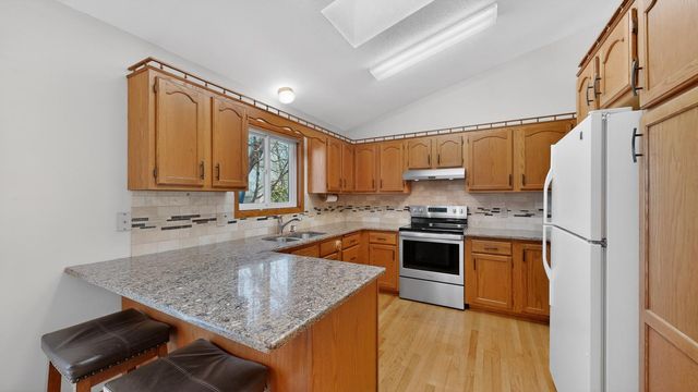 4319 4th Place NW, Rochester, MN 55901