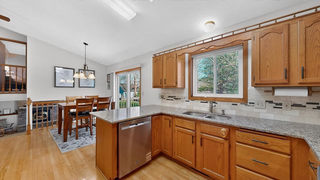 4319 4th Place NW, Rochester, MN 55901