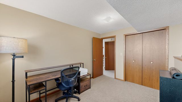 4319 4th Place NW, Rochester, MN 55901