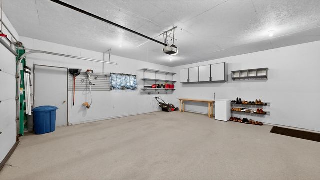 4319 4th Place NW, Rochester, MN 55901