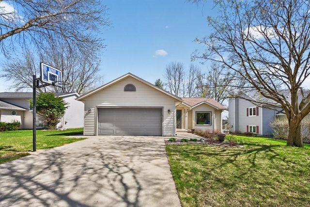 4319 4th Place NW, Rochester, MN 55901