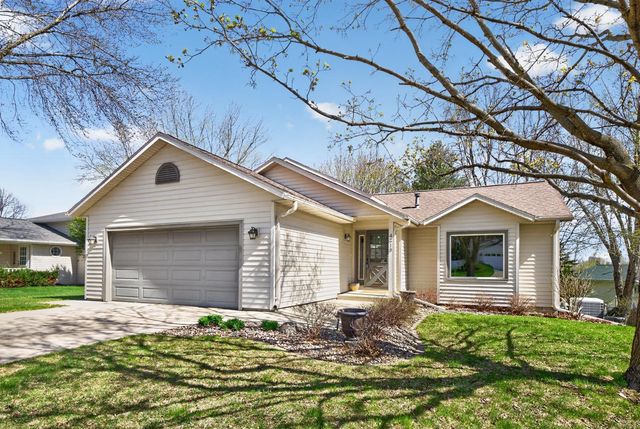 4319 4th Place NW, Rochester, MN 55901