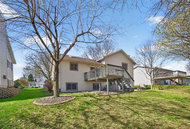 4319 4th Place NW, Rochester, MN 55901