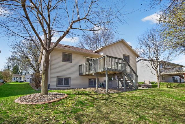 4319 4th Place NW, Rochester, MN 55901