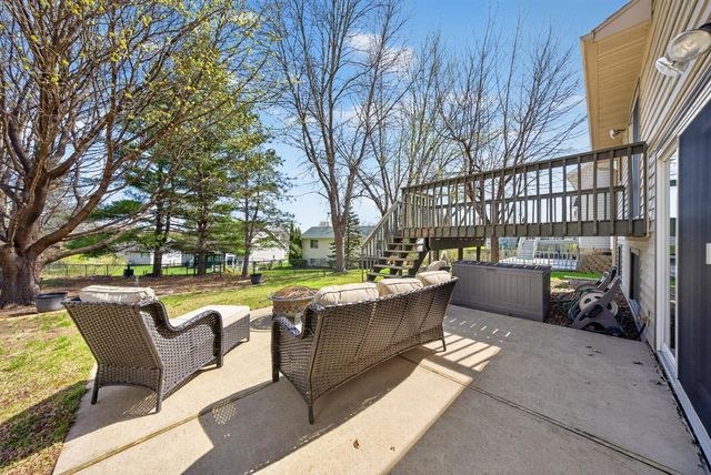 4319 4th Place NW, Rochester, MN 55901