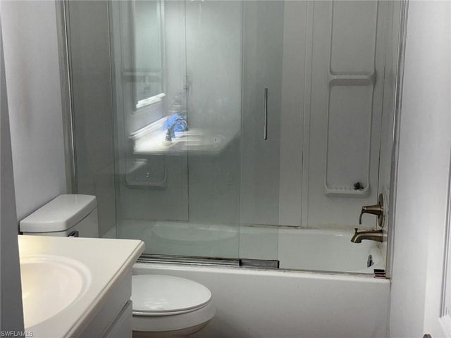 850 105th AVE N, Naples, FL 34108