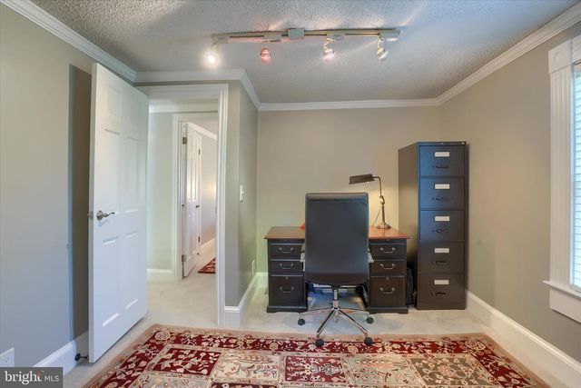 737 PIKETOWN RD, Harrisburg, PA 17112