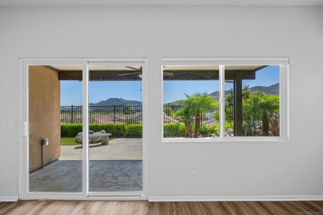 339 Calabrese Street, Fallbrook, CA 92028