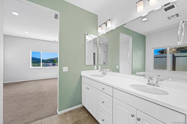 339 Calabrese Street, Fallbrook, CA 92028