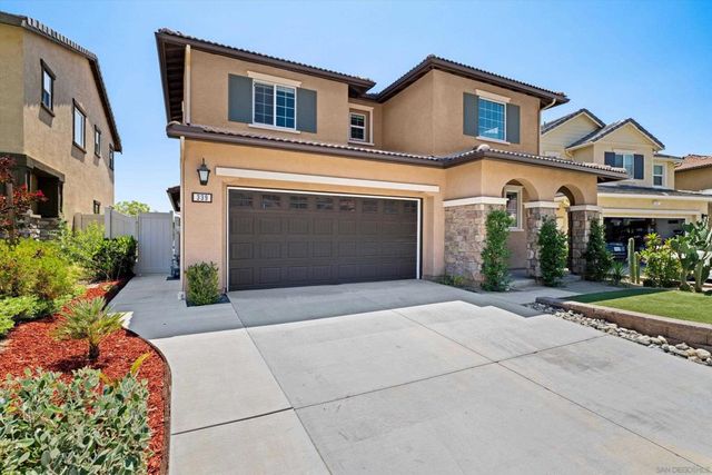 339 Calabrese Street, Fallbrook, CA 92028