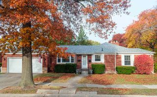 486 Bournemouth Road, Grosse Pointe Farms, MI 48236