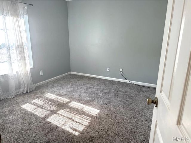 9209 Bent Pine Court F, Unincorporated, MO 63126