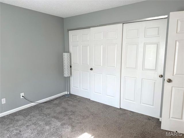 9209 Bent Pine Court F, Unincorporated, MO 63126