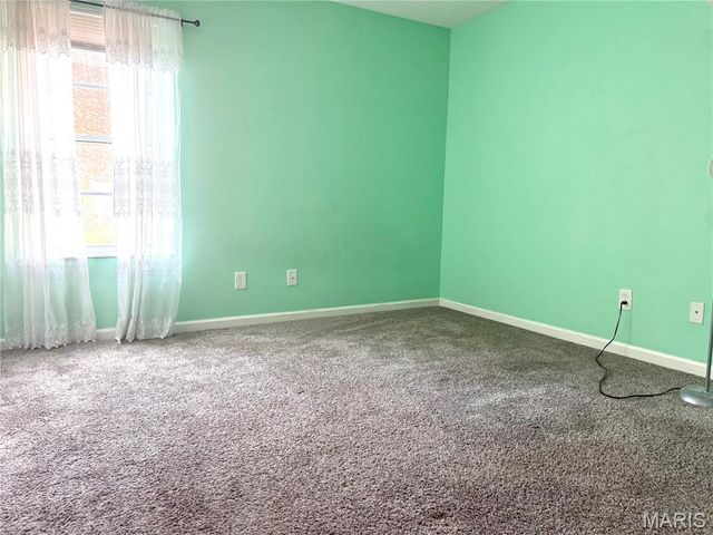 9209 Bent Pine Court F, Unincorporated, MO 63126