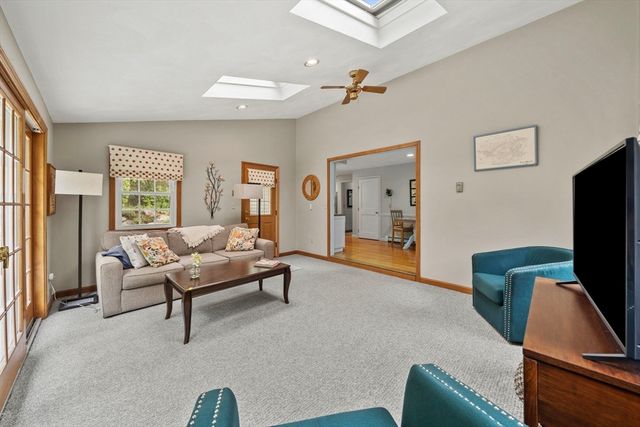 71 Sheilas Way, Lynn, MA 01904