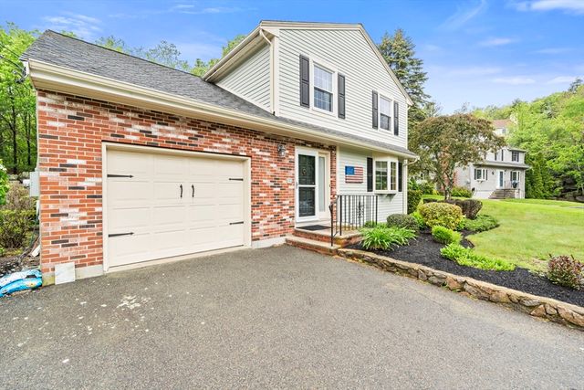 71 Sheilas Way, Lynn, MA 01904