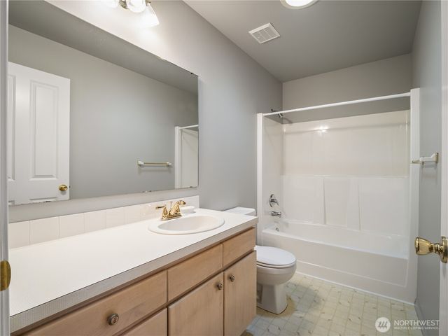 6920 47th Street Ct W, University Place, WA 98466