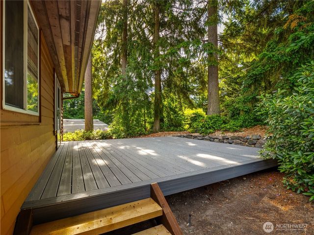 6920 47th Street Ct W, University Place, WA 98466