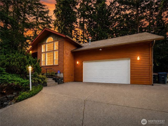 6920 47th Street Ct W, University Place, WA 98466
