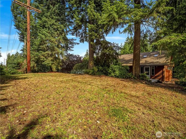 6920 47th Street Ct W, University Place, WA 98466