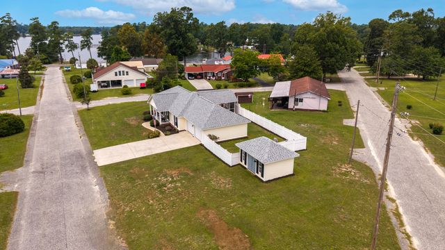 1026 Radius Street, Manning, SC 29102