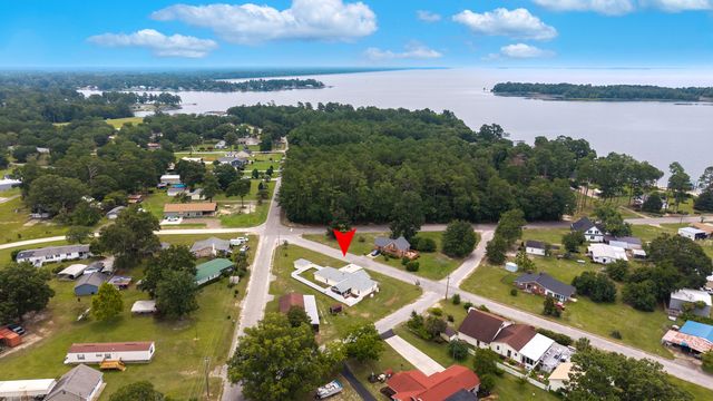 1026 Radius Street, Manning, SC 29102