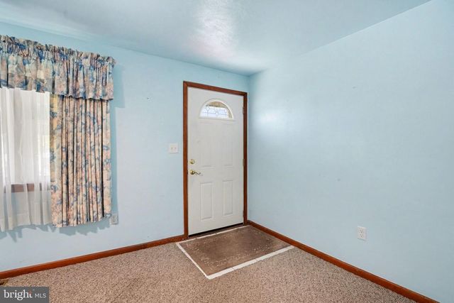 1872 SPRING ROAD, Carlisle, PA 17013
