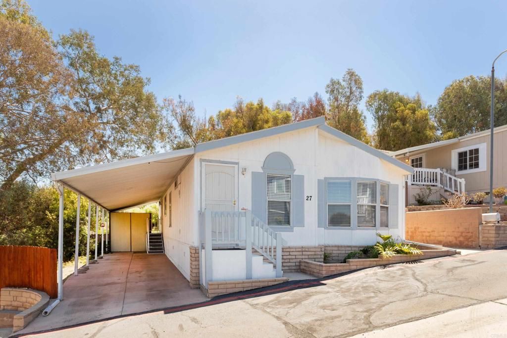 1333 Olive Avenue SPC 27, Vista, CA 92083 — photo 2