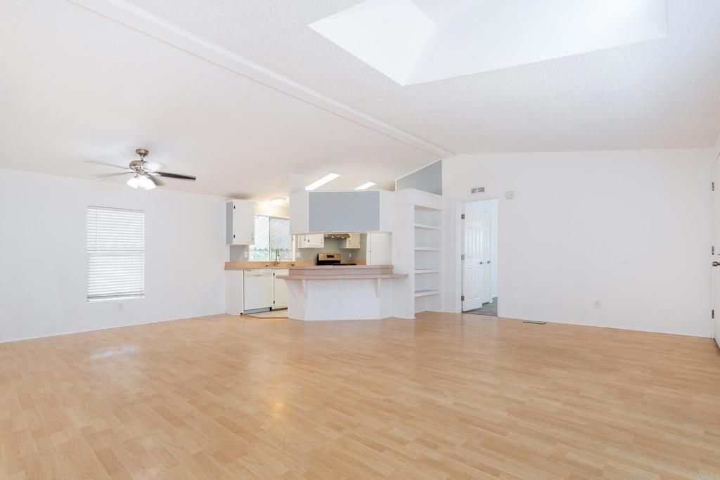 1333 Olive Avenue SPC 27, Vista, CA 92083 — photo 4