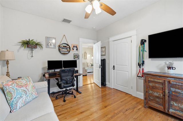 314 W COMANCHE AVENUE, Tampa, FL 33604