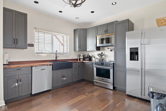 202 W Willow Street, Milroy, IN 46156