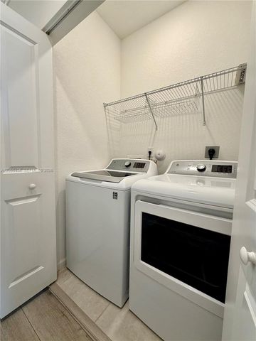 2685 SE 13th Court, Homestead, FL 33035