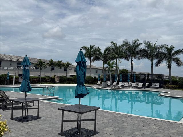 2685 SE 13th Court, Homestead, FL 33035